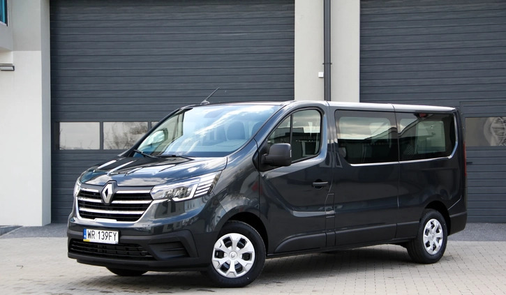 Renault Trafic cena 199900 przebieg: 10, rok produkcji 2023 z Radom małe 379